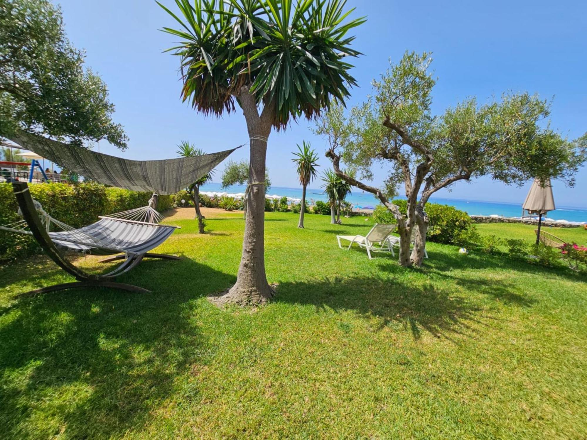Glyfada Beachfront Apartment A3G Exterior photo